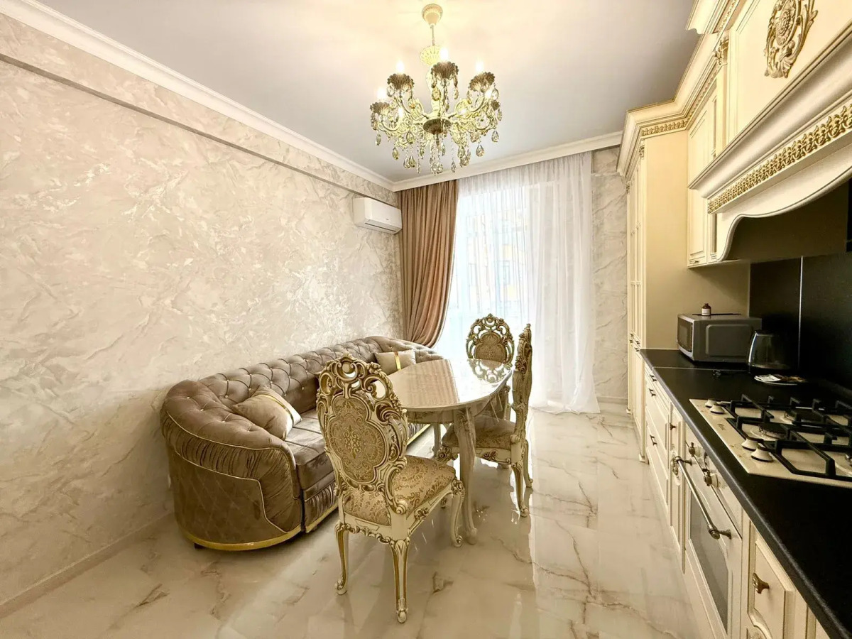 Квартира Новая однокомнатная ЖК Кристал