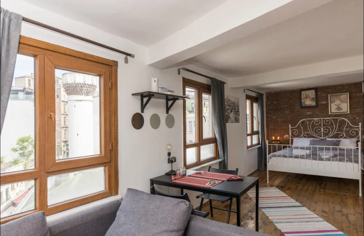 Апартаменты In the heart of Istanbul - Galata Tower view