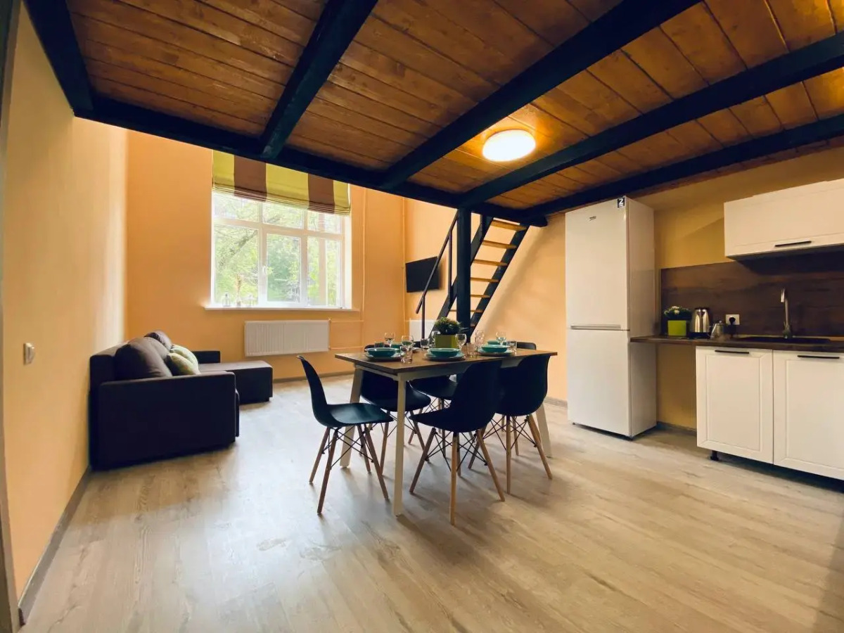 Апартаменты Room-Room Хользунова 40