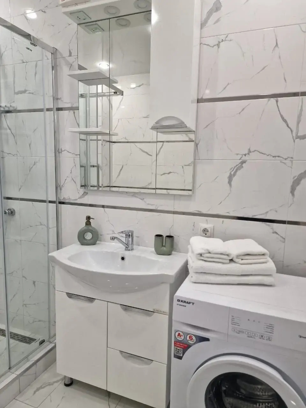 Апартаменты Flatirini на улице Братьев Темировых 69/3