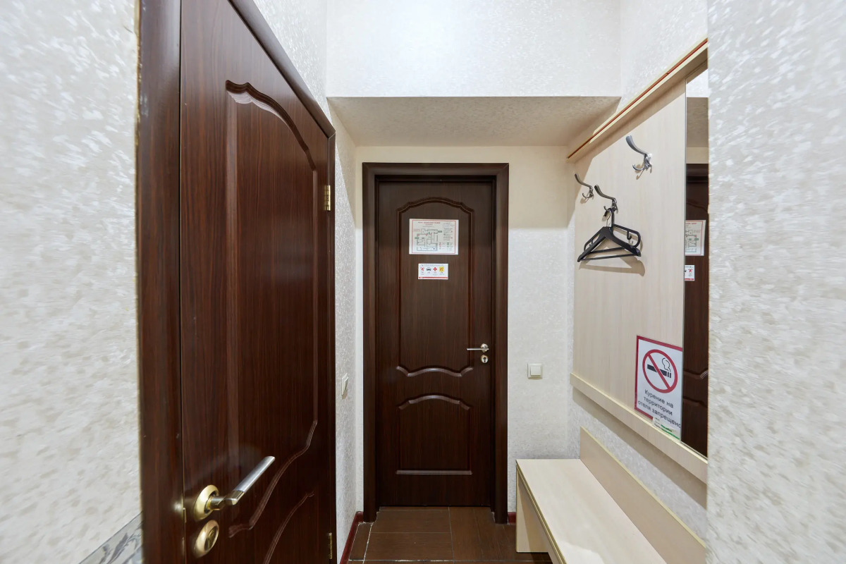 Автор Братиславская