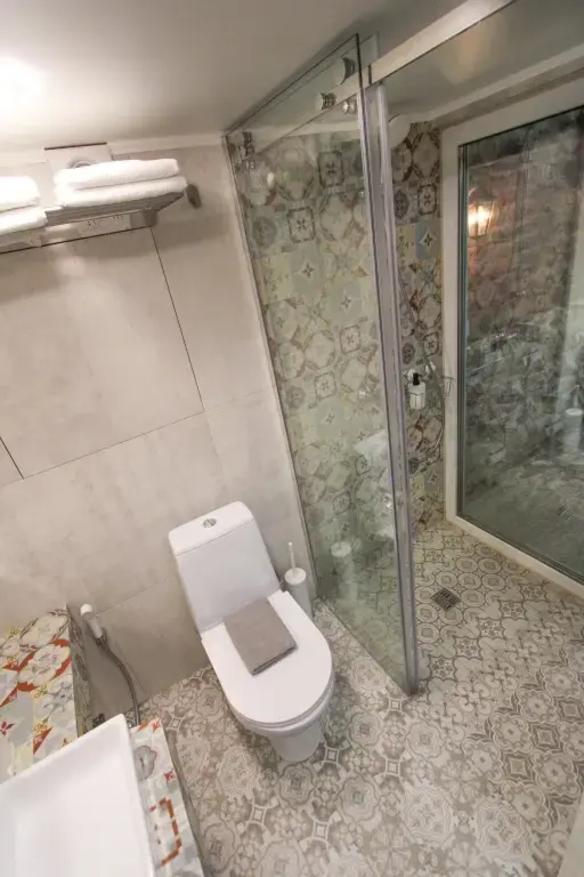 Апартаменты Антресоль 10