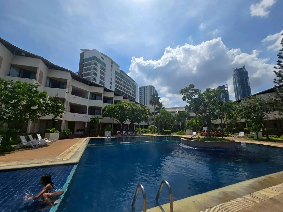 Отель Tropicana 