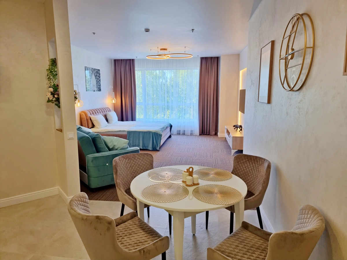 Апартаменты в Комплексе Кристалл