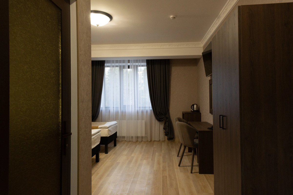 Отель Предгорье