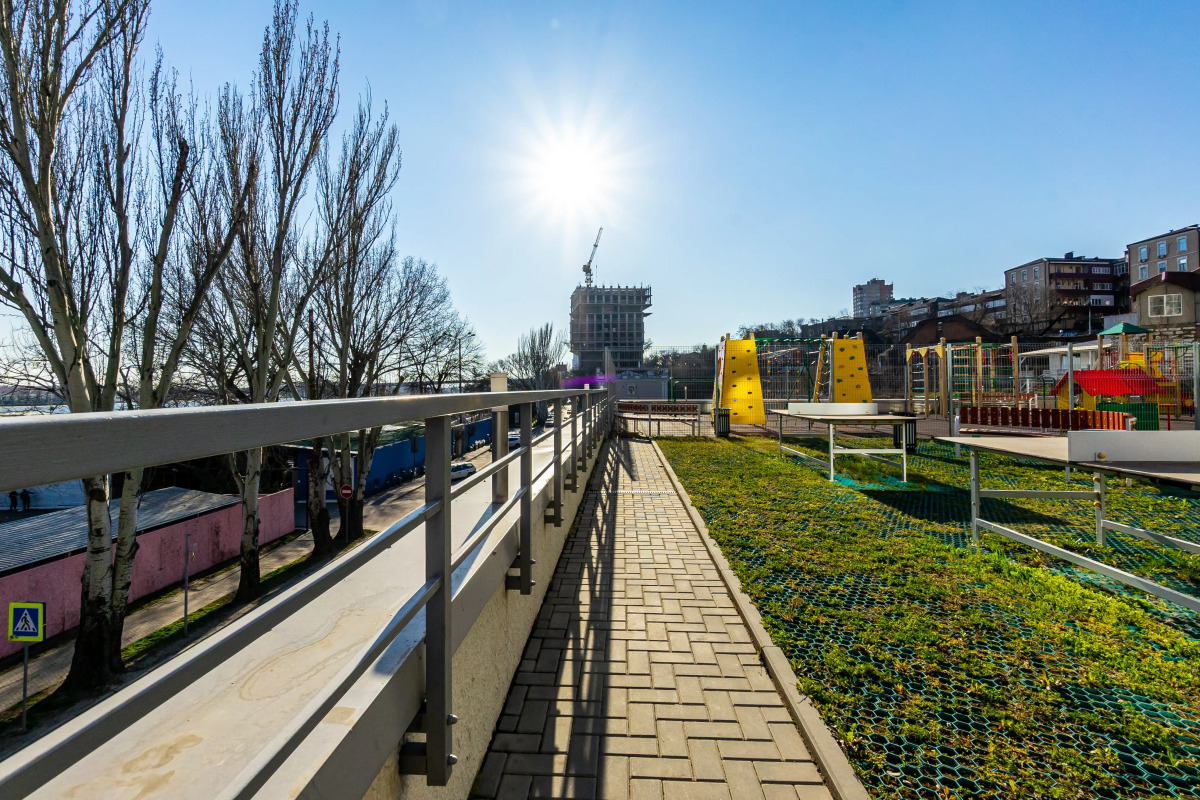 Апартаменты в Аквамарине