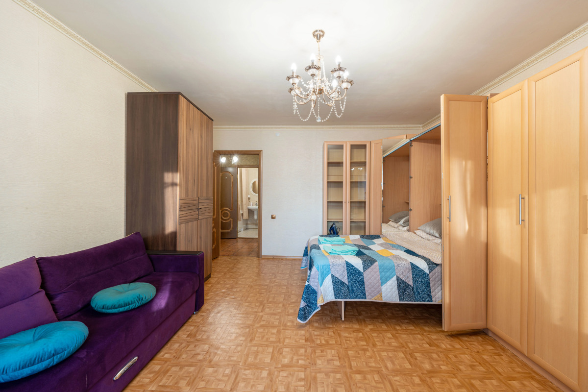 Апартаменты на Комендантском Проспекте 11