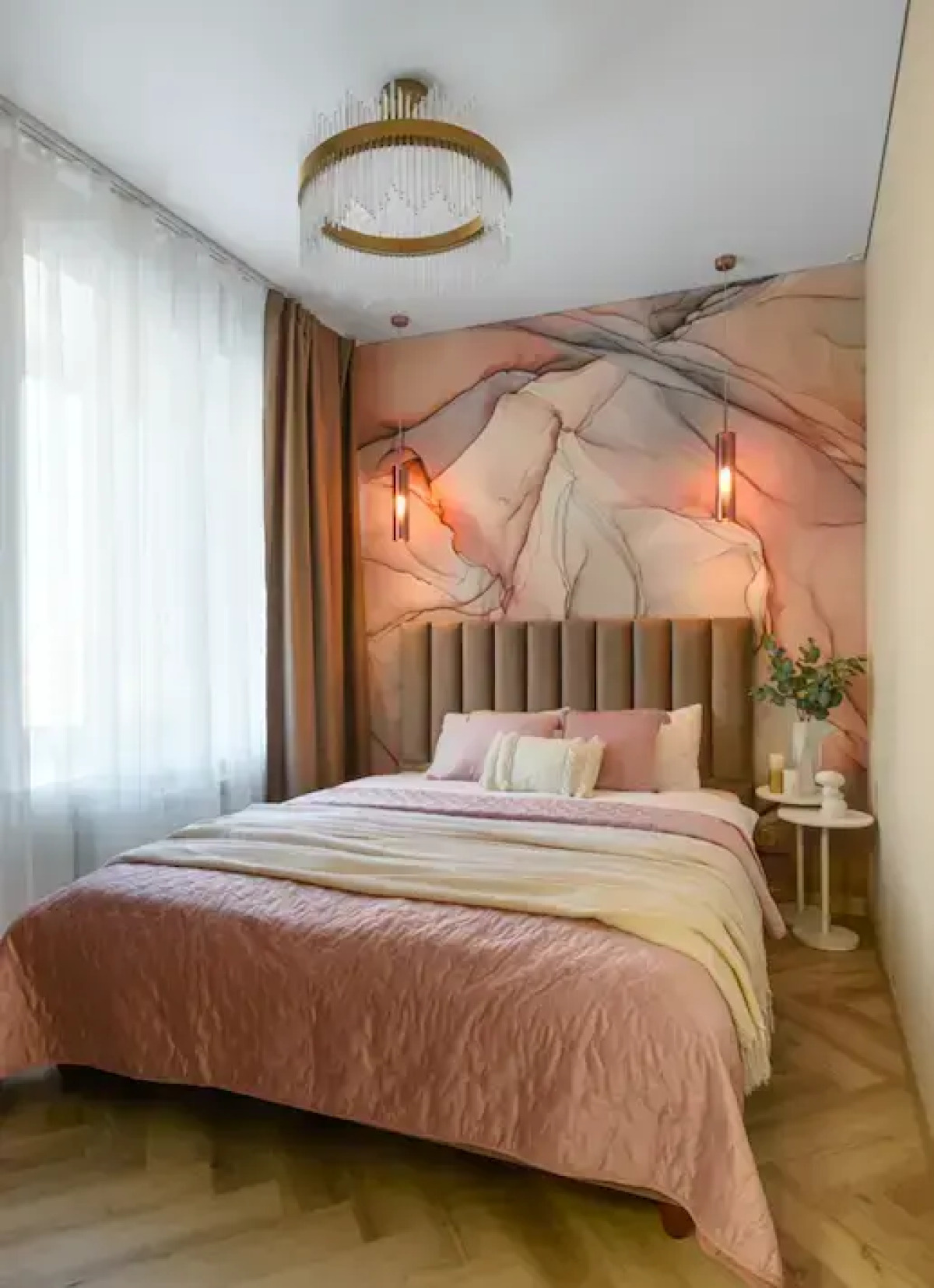 Апартаменты KrasLoft в ЖК Бульвар Цветов на 4 человек