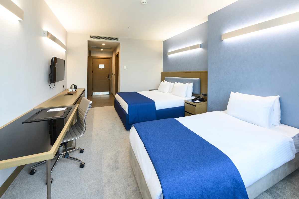 Отель La Quinta by Wyndham Istanbul Gunesli