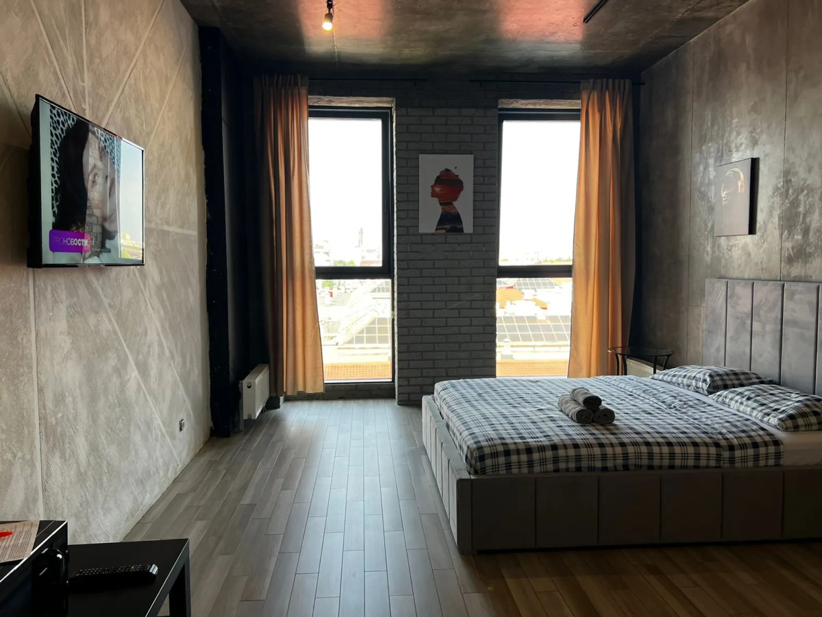 Апартаменты на Верхнеторговой 4