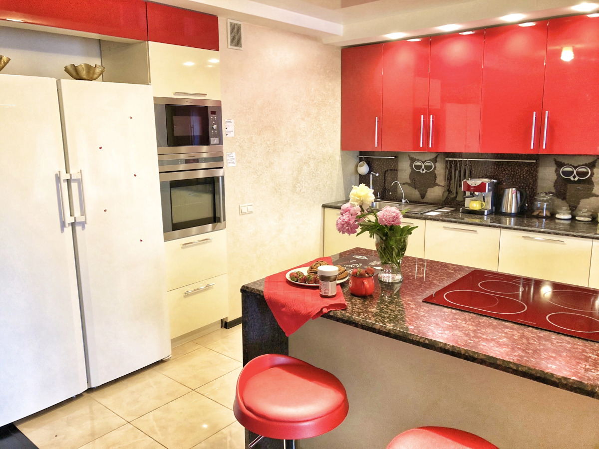 Апартаменты 5-комнатный люкс у озера на Мещерском бульваре