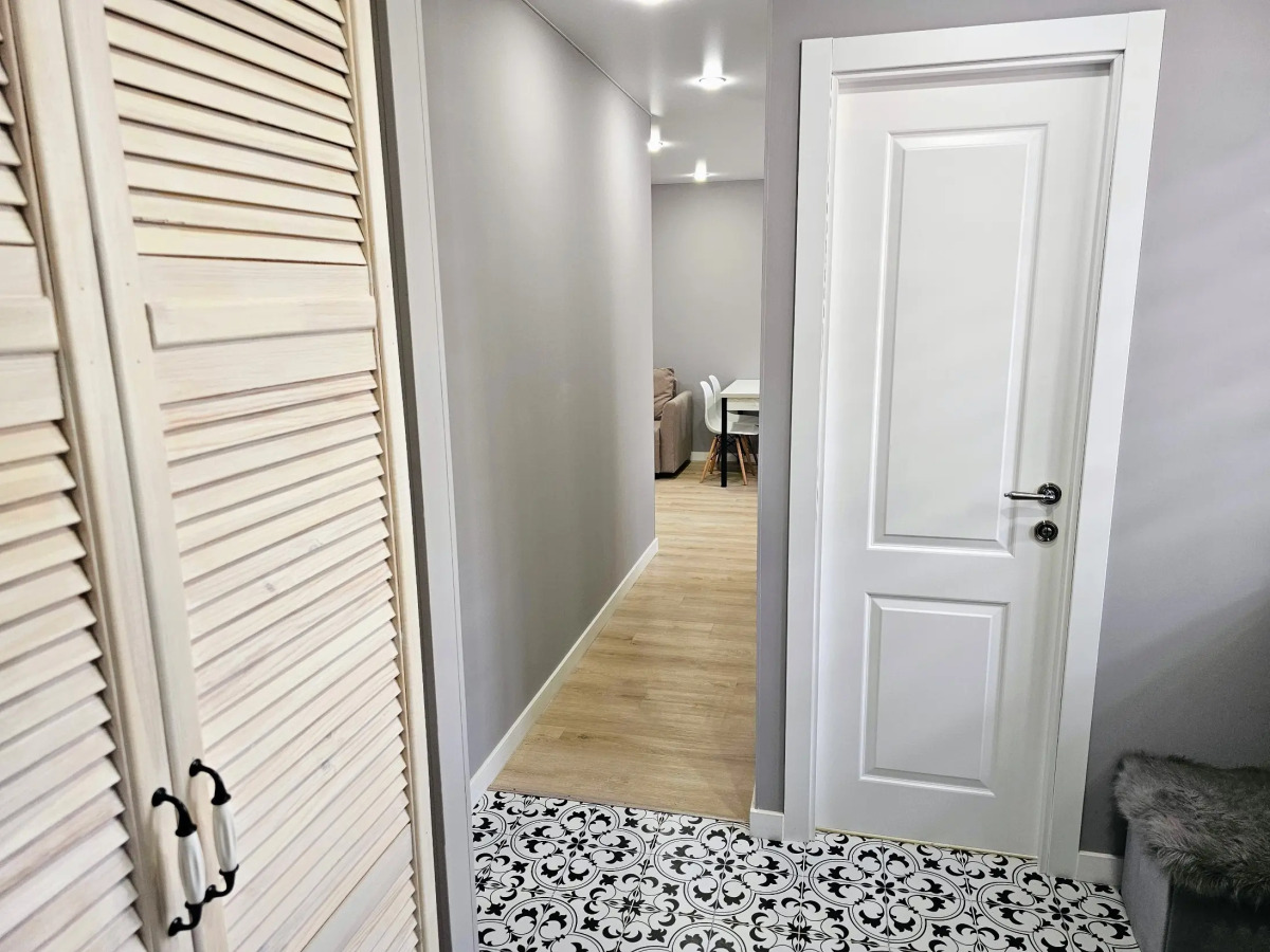 LirApartments Новые апартаменты в центре города