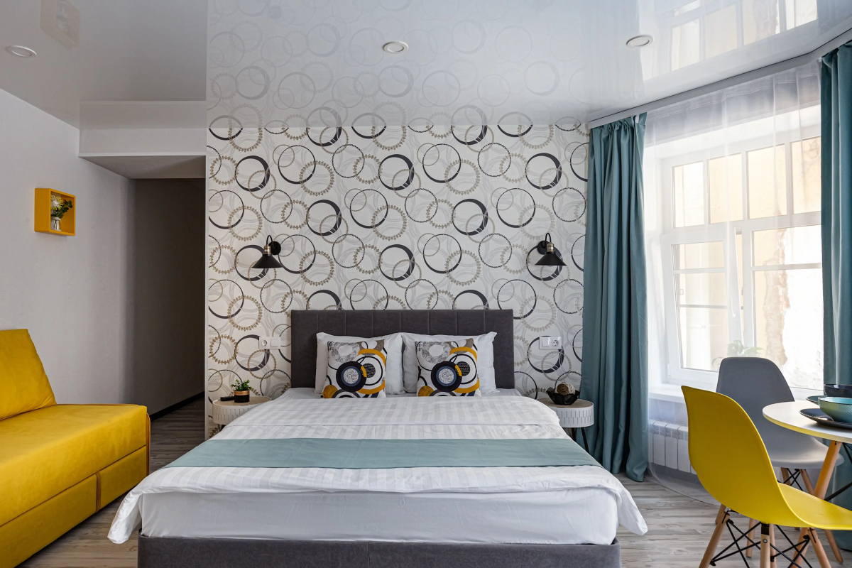 Комфортные апартаменты для троих с видом во двор