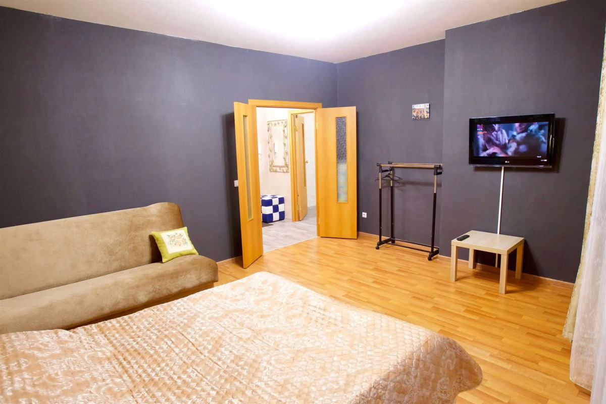 Квартира на улица 78-й Добровольческой Бригады 28