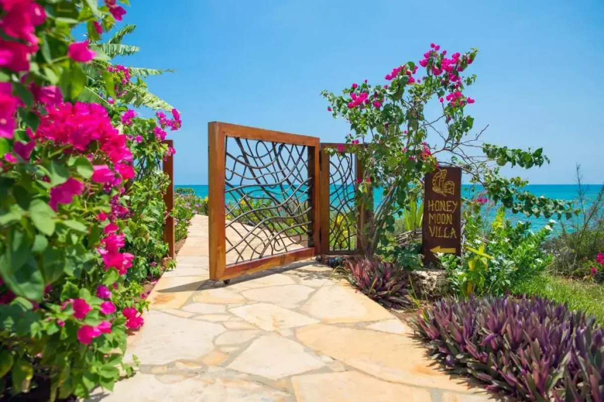 Отель Fruit&Spice Wellness Resort Zanzibar