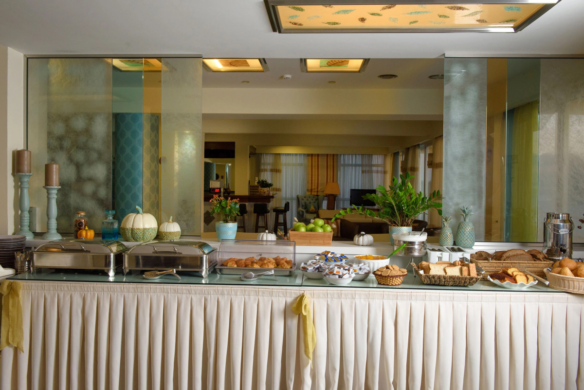 Отель Pontikonisi