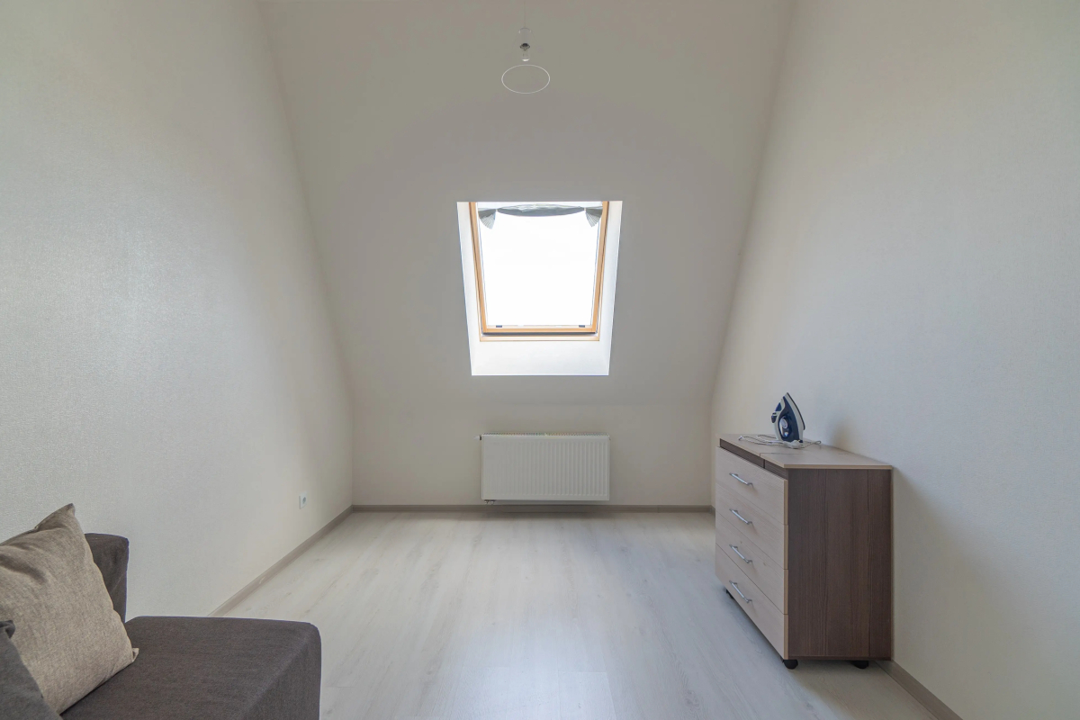 Апартаменты Двухкомнатная Квартира на Мансардном Этаже