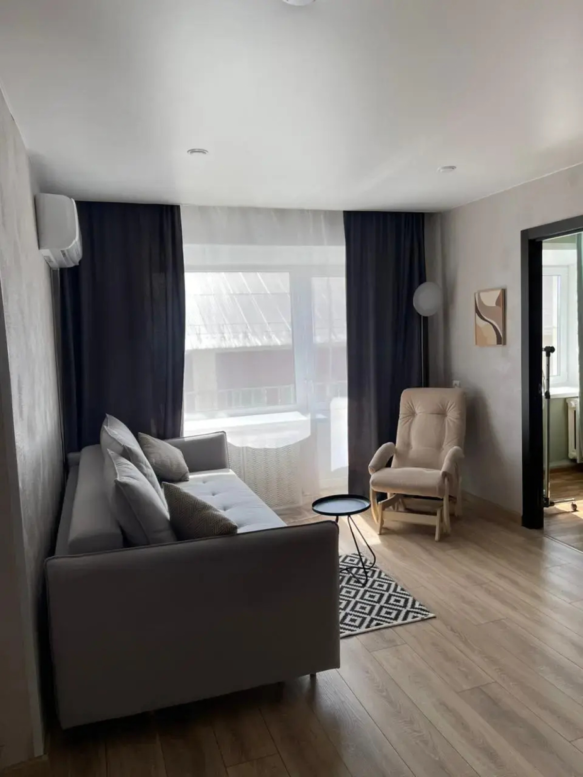 Квартира Островского 52