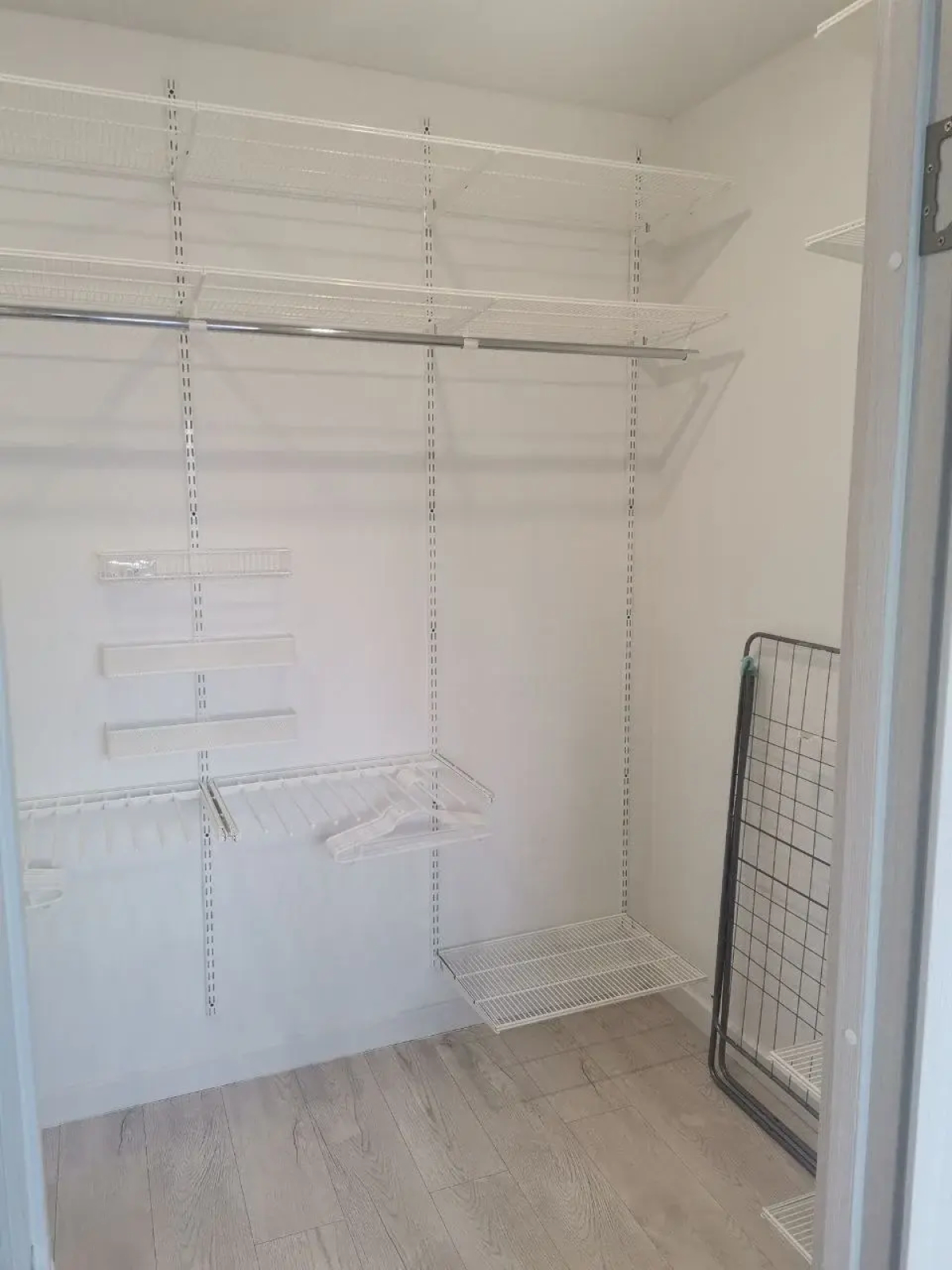 Апартаменты Трехкомнатные на площади Ленина