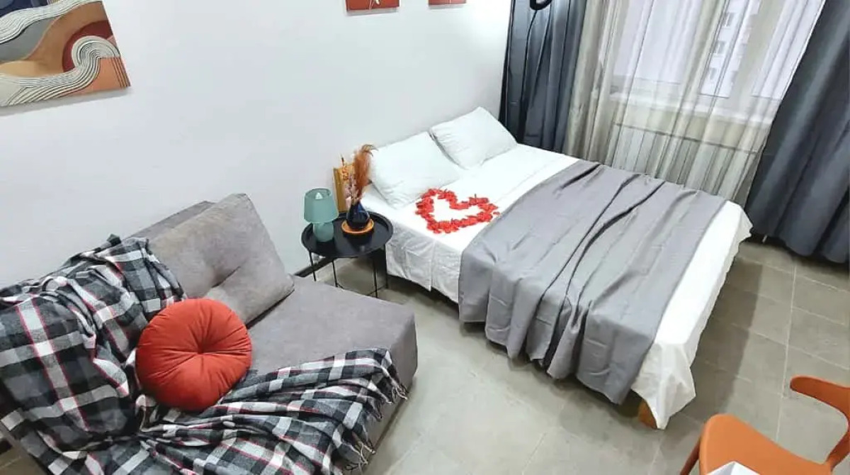 Квартира Аксакова 81