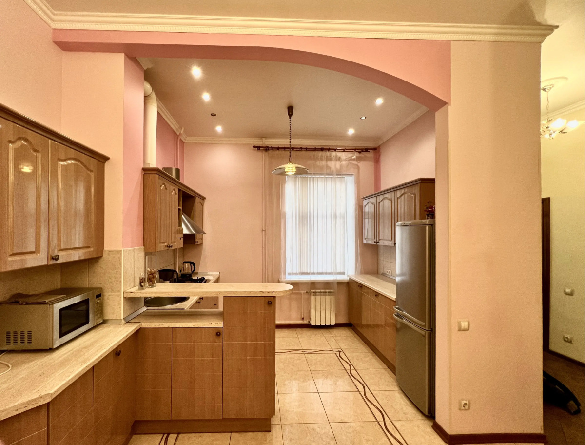 Апартаменты Большая Морская 21 трехкомнатные