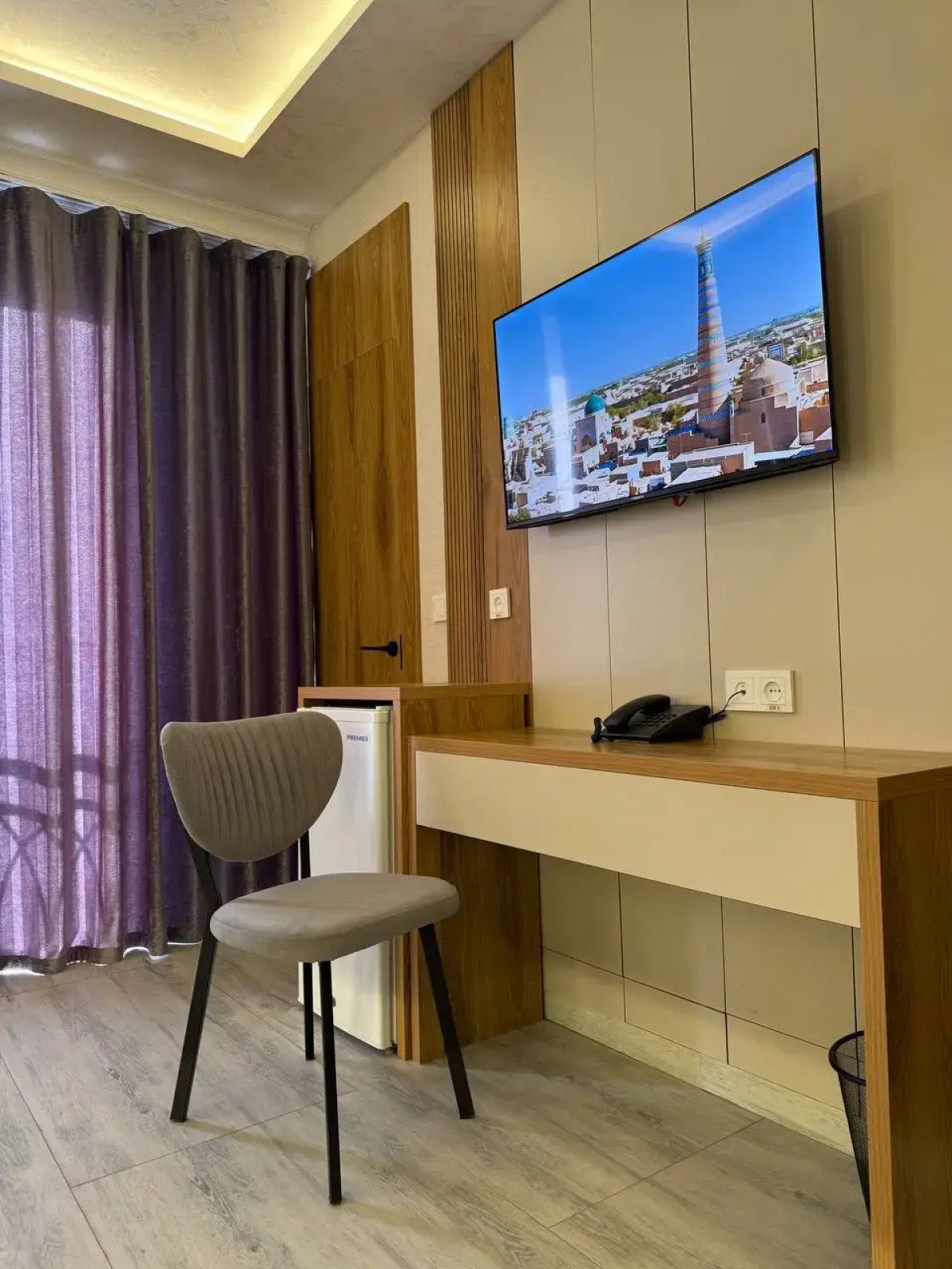 Отель Orient Premium