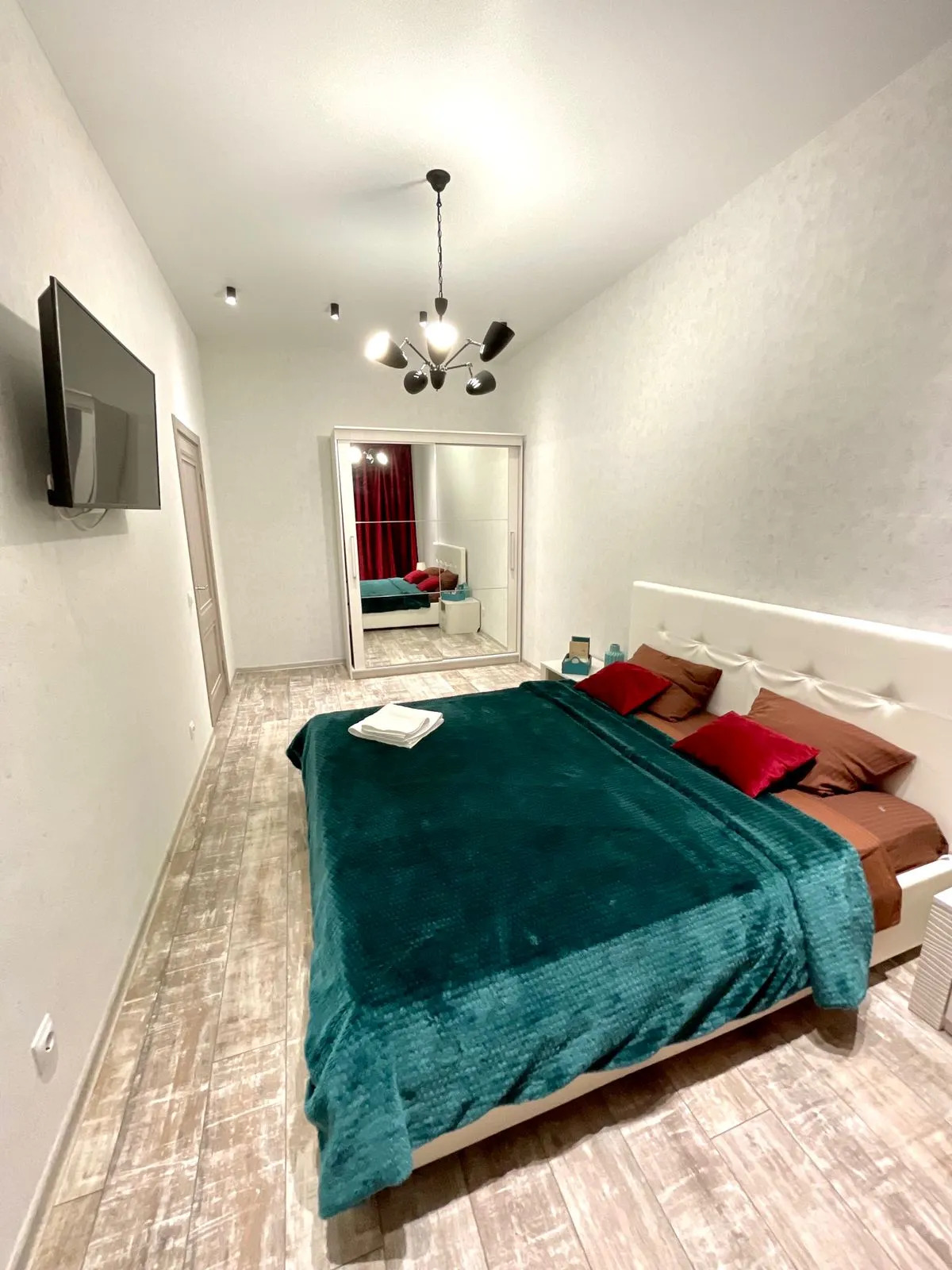 Апартаменты на МОГЭС 13