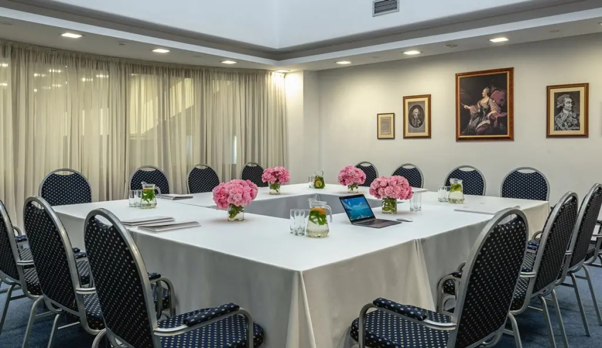 Отель Пальмира Палас