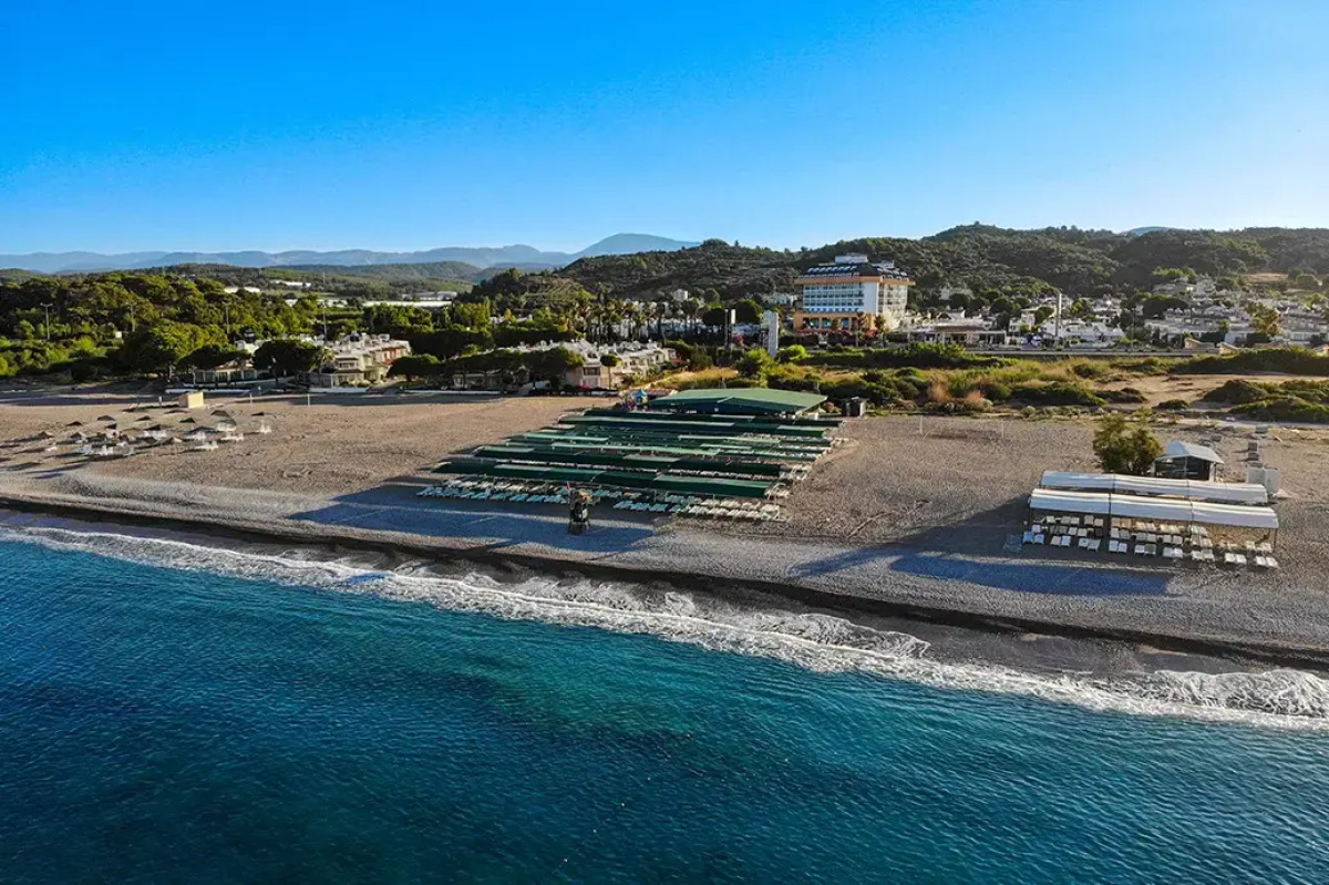 Throne Beach Resort & Spa