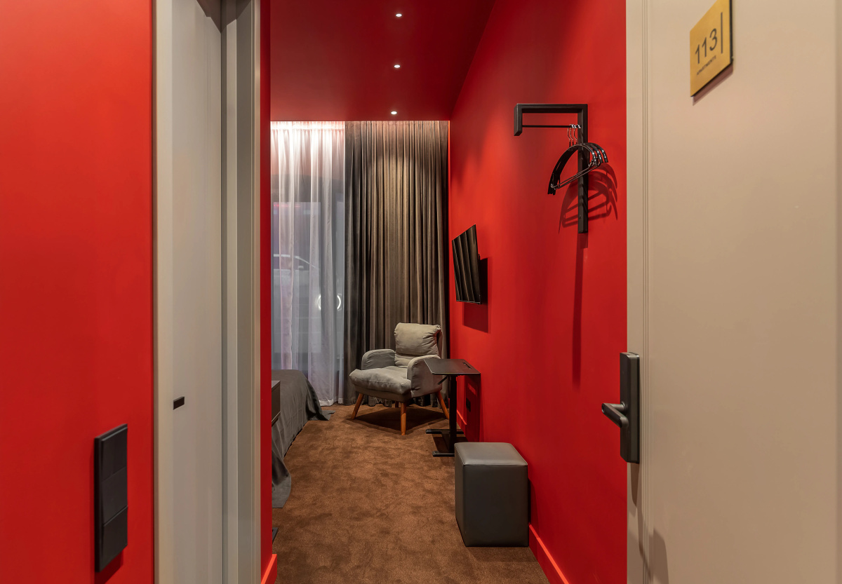 Апартаменты Red room в NikolaevBuilding