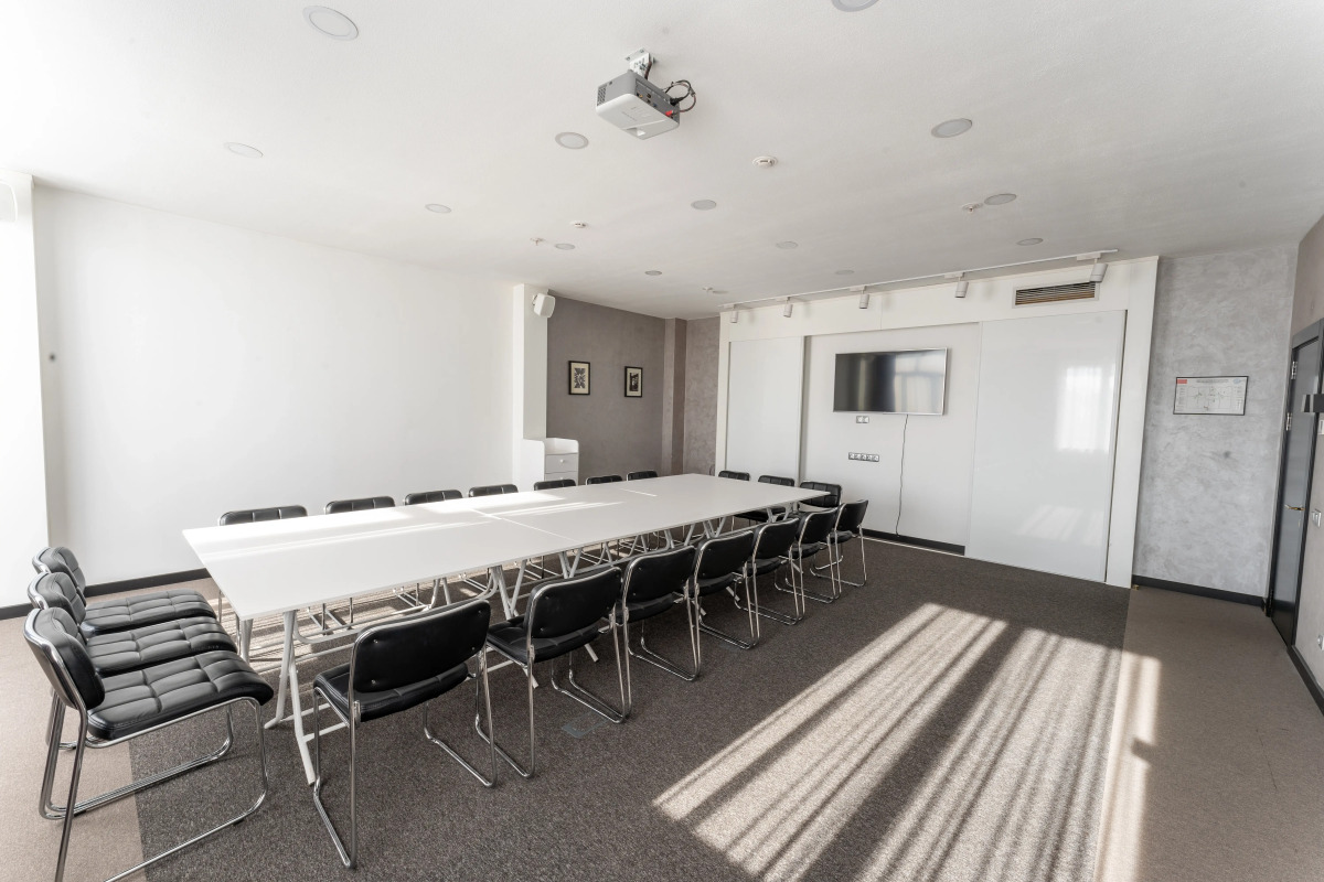 Отель Reikartz Sky Almaty