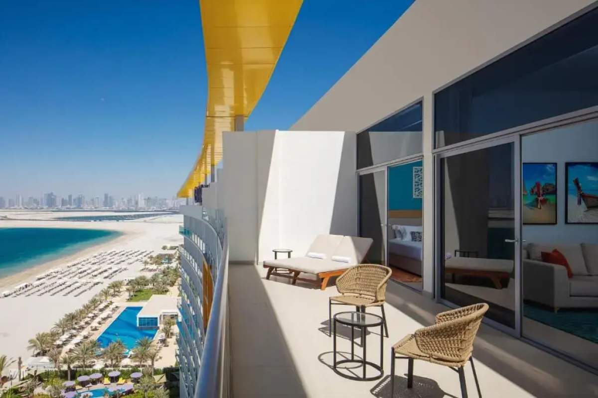 Курортный отель Centara Mirage Beach Resort Dubai