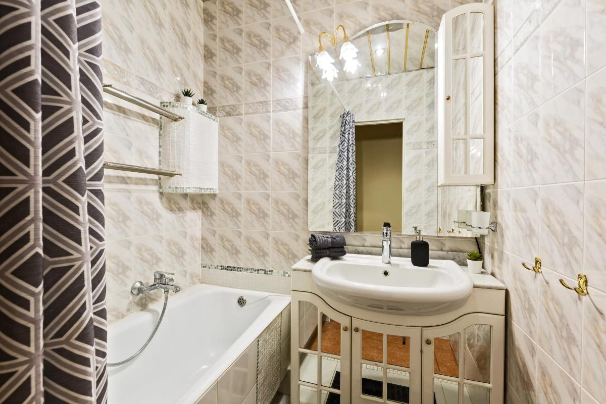 Great view on Kremlin 2 rooms apartment 23 floor