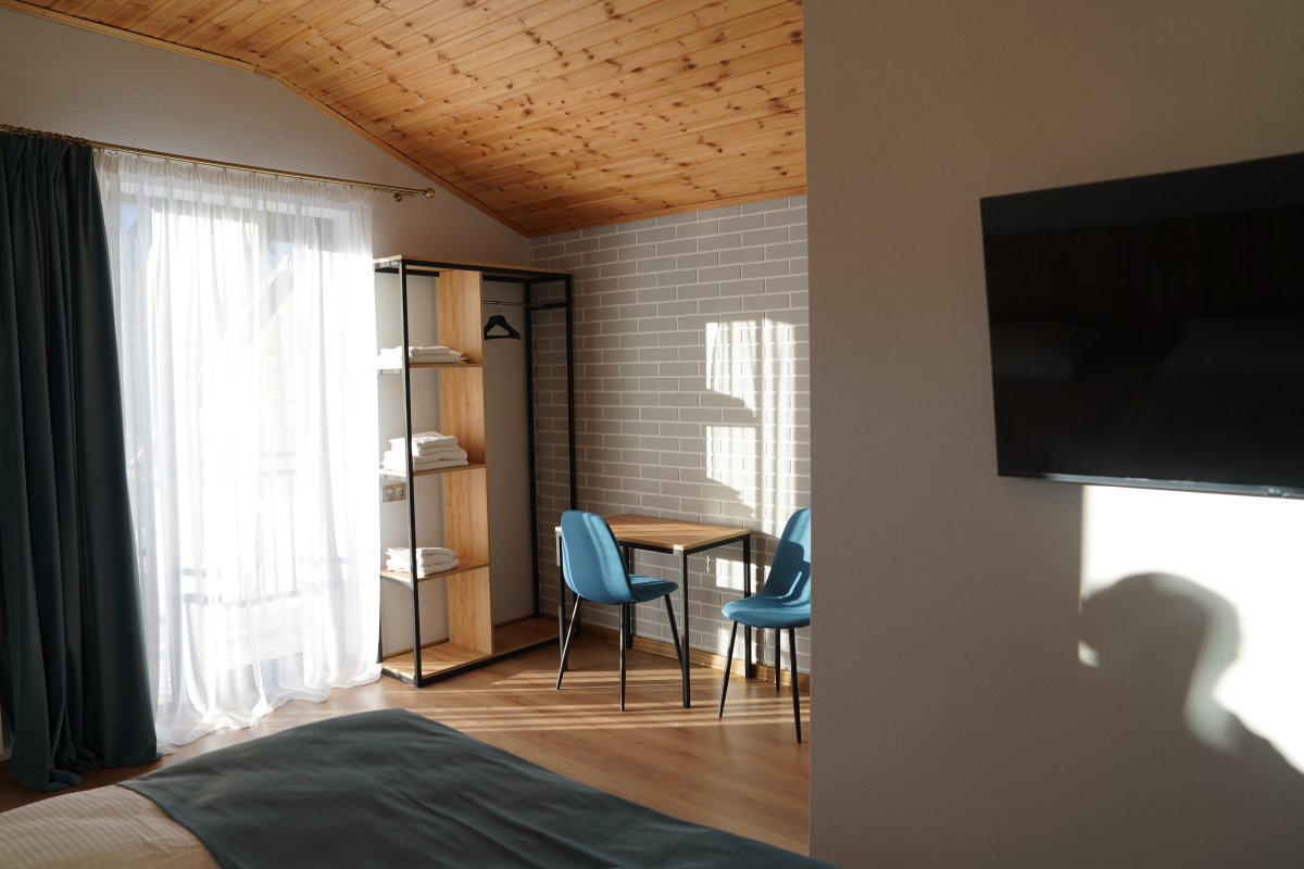 Отель Peak Kazbegi