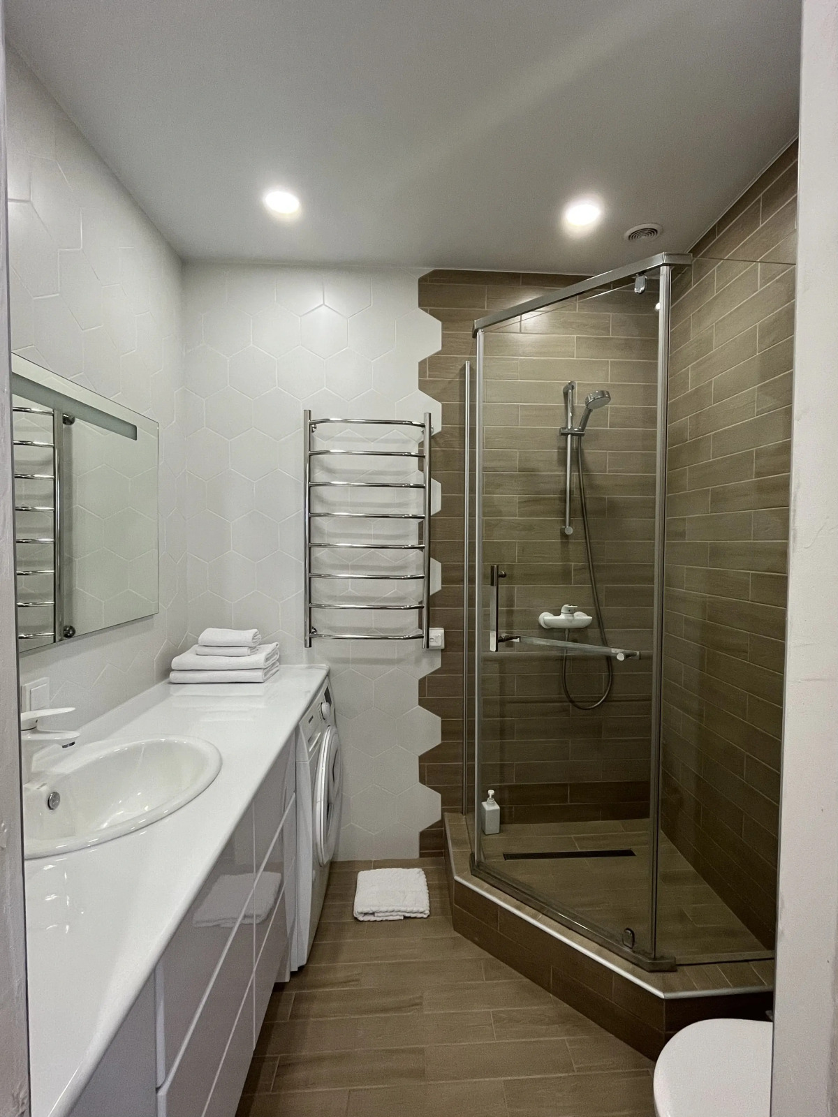 Квартира Уютная Трехкомнатная в Спальном Районе