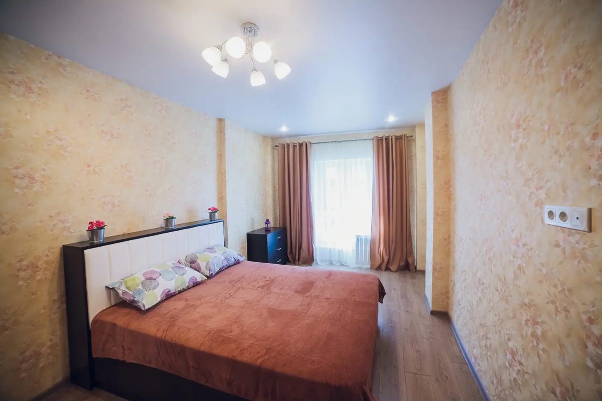 Апартаменты Октябрьской Революции 23 А