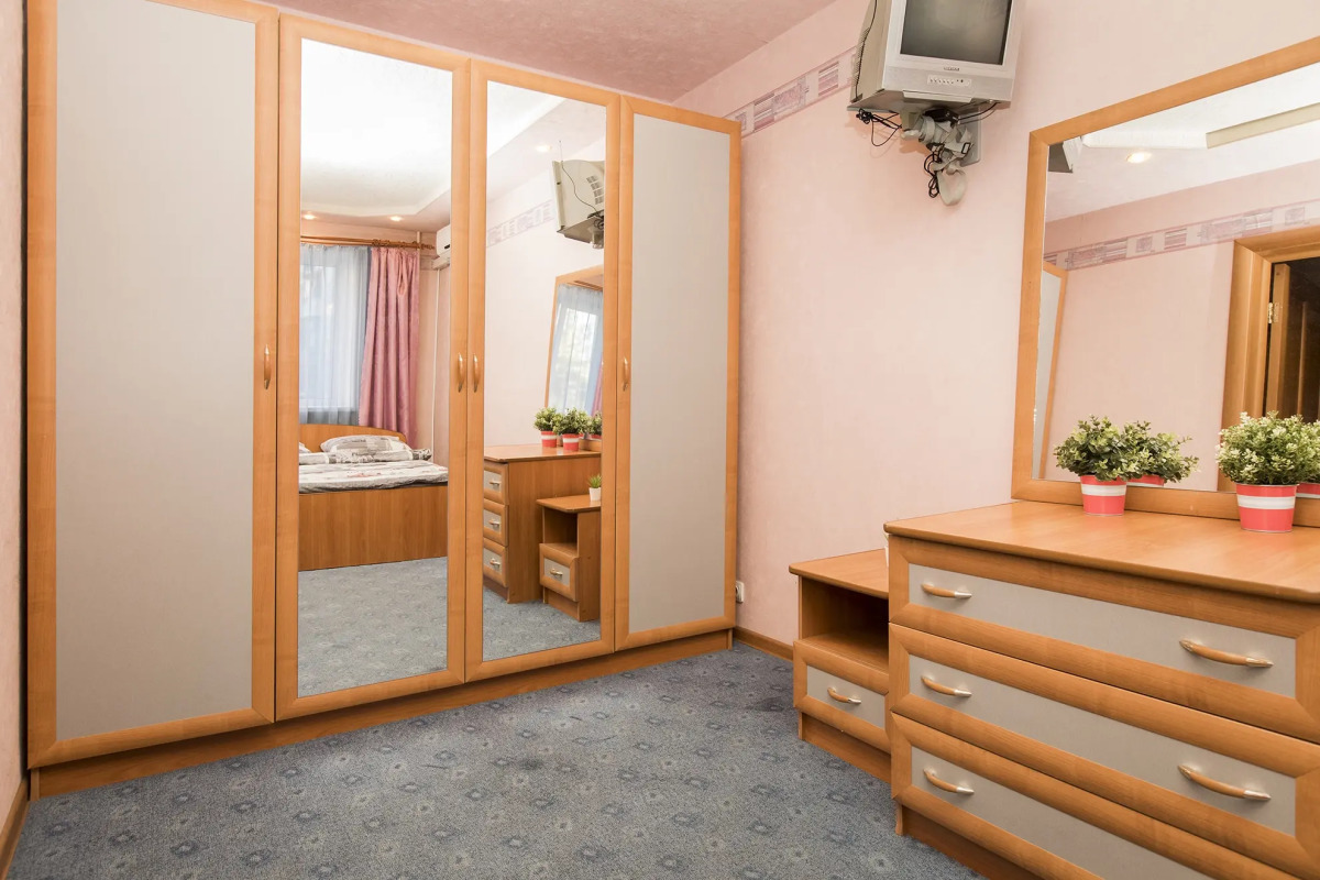 Апартаменты Gorkiy House на пл. Горького 80-2