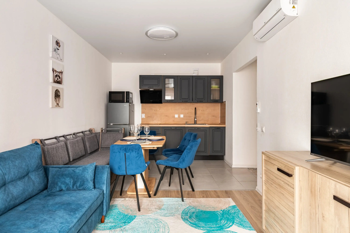 Квартира Большая Белая Кингсайз