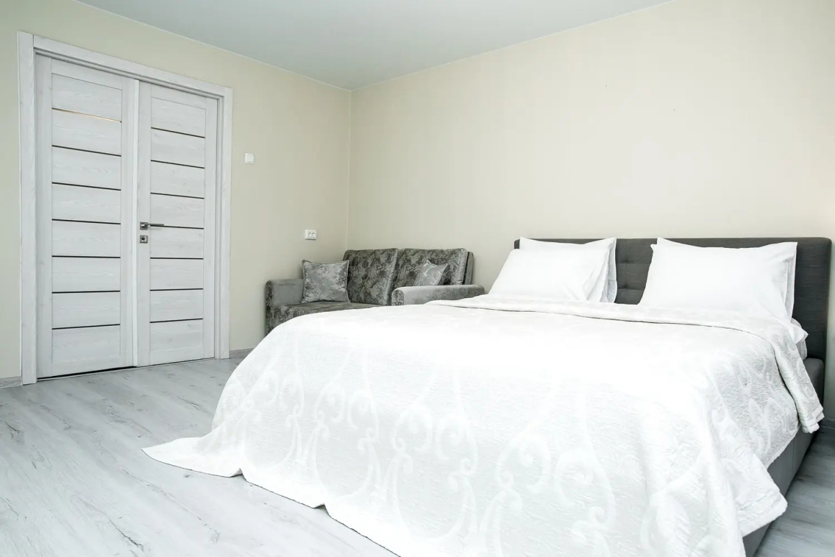 Апартаменты 4 комнатные Немига 6 Центр!