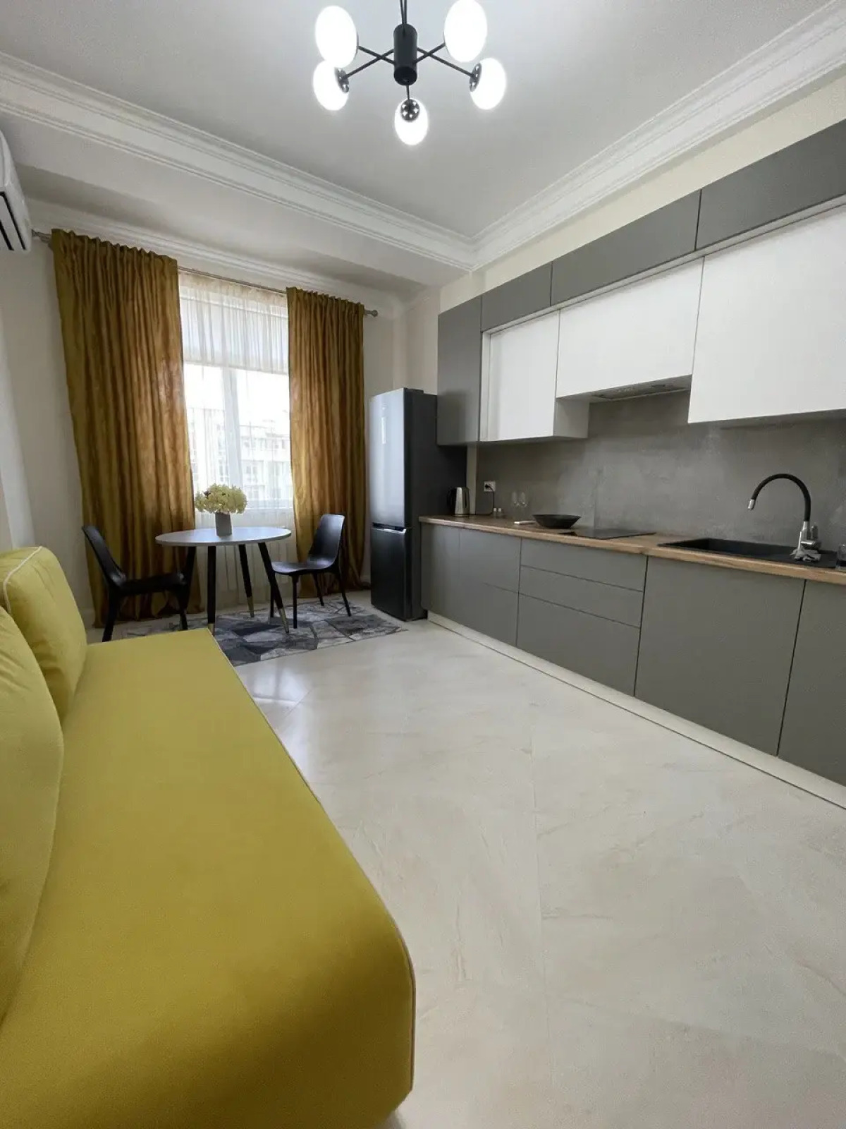 Апартаменты на Titova