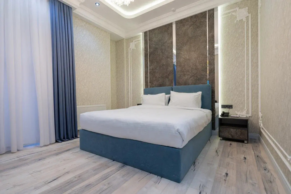 Отель Baden-Baden