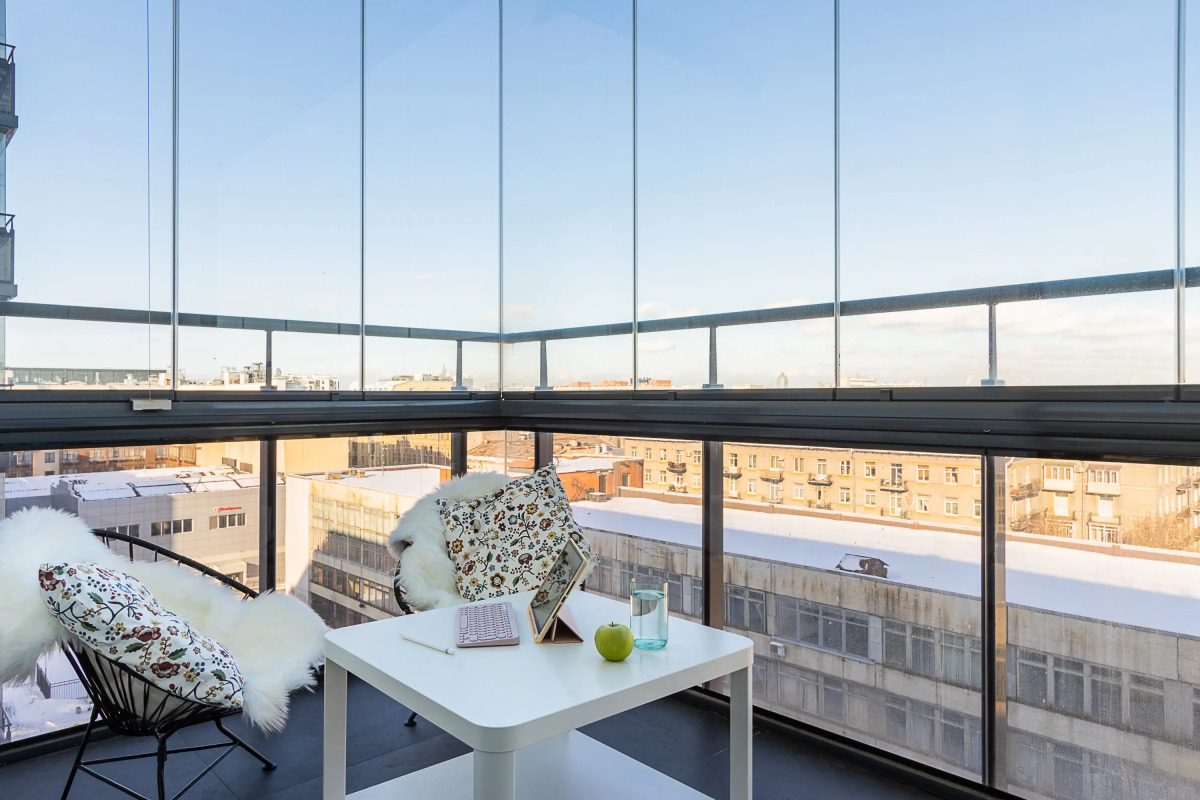 Апартаменты с панорамными окнами в центре Васильевского острова.