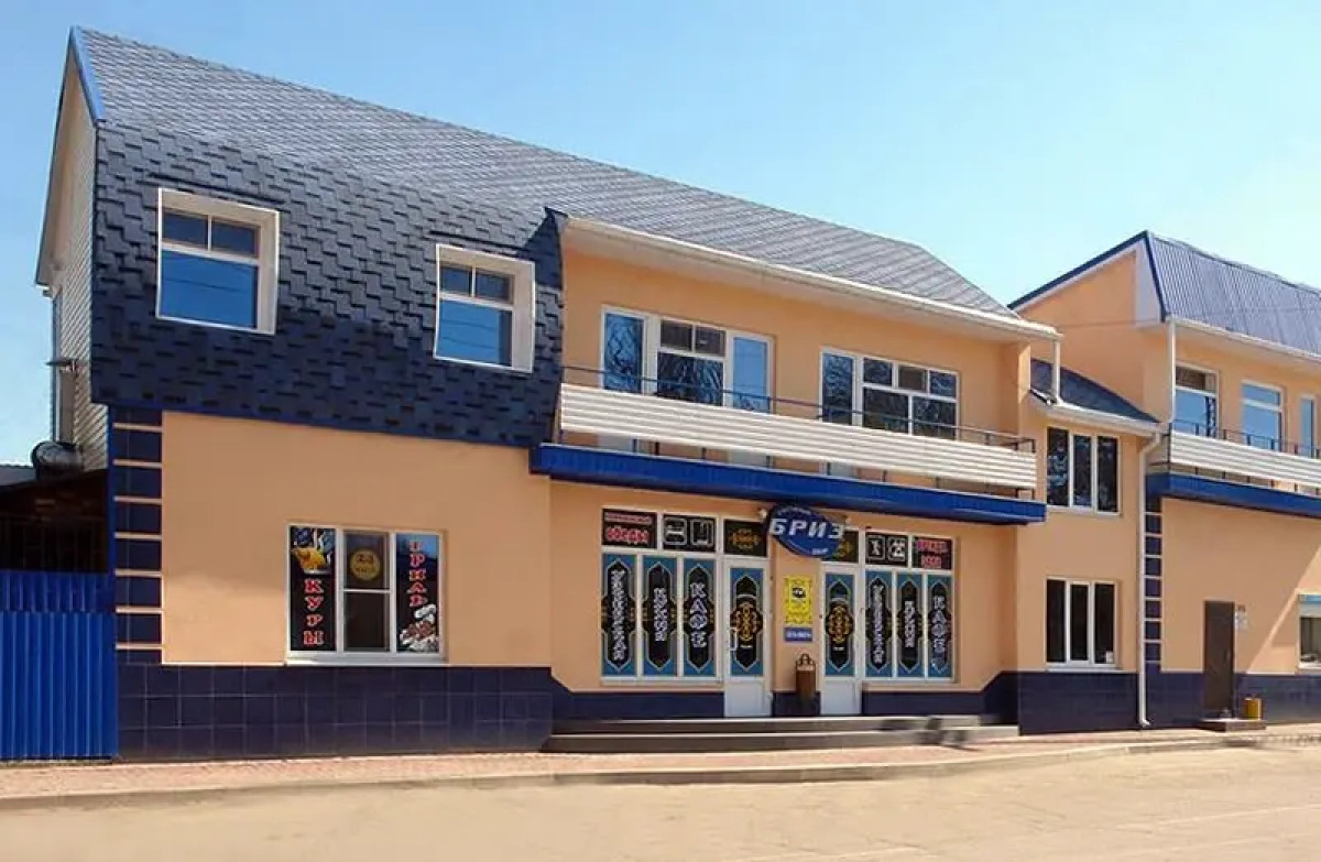 Меблированный комнаты Бриз