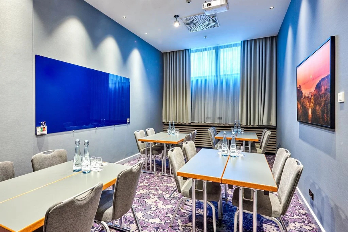 Отель Radisson Blu