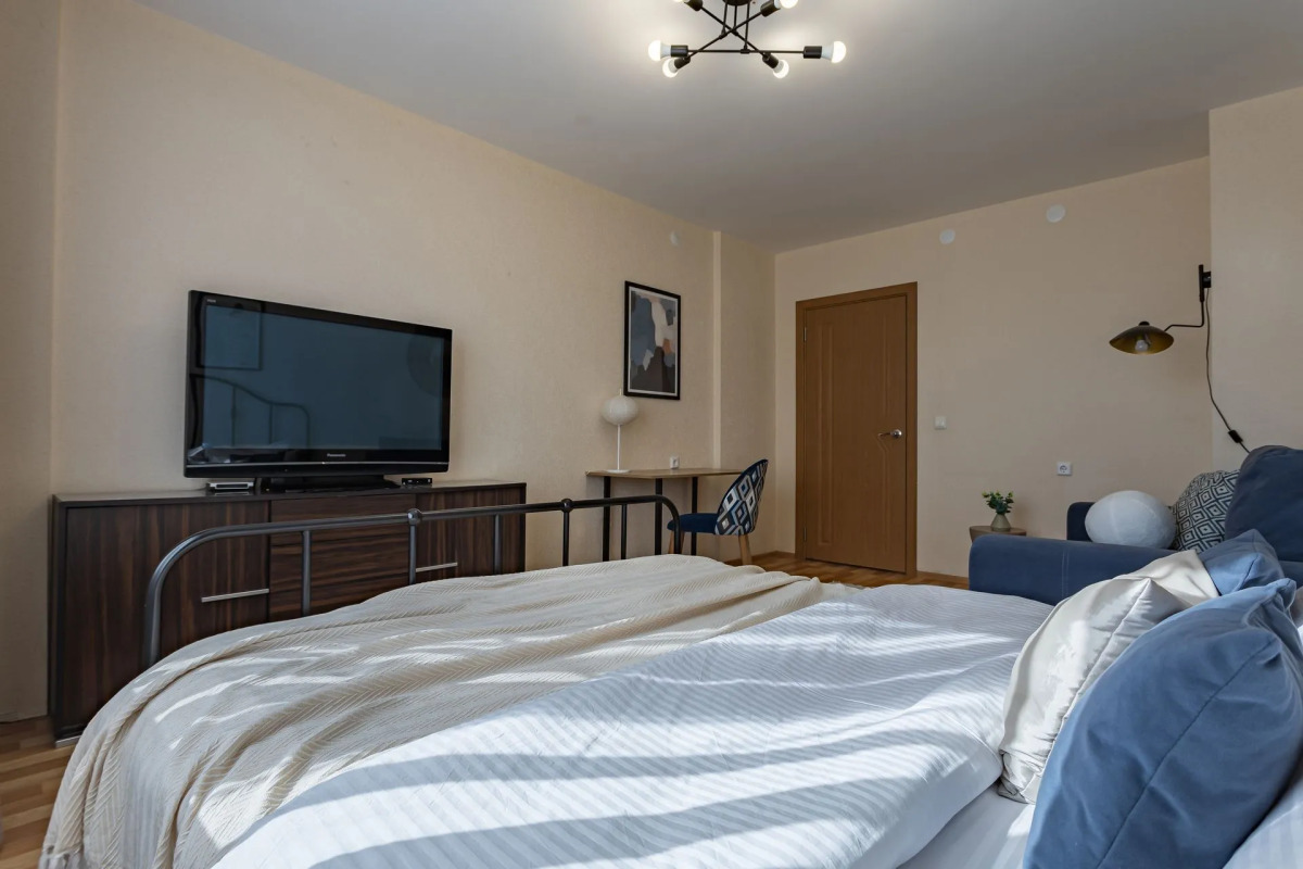 Апартаменты  на ул.Карла Маркса 43, м.Стрелка, Сова-Дом