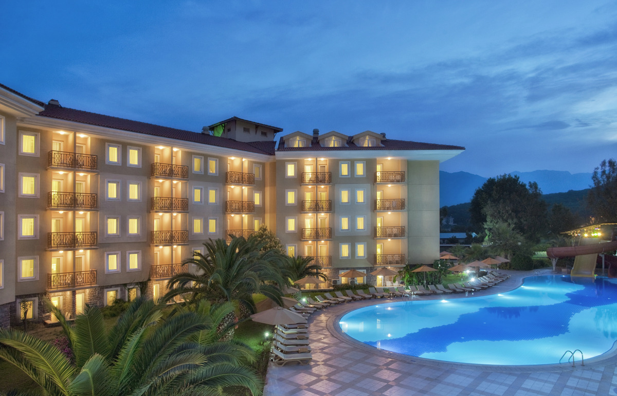 Отель Akka Claros