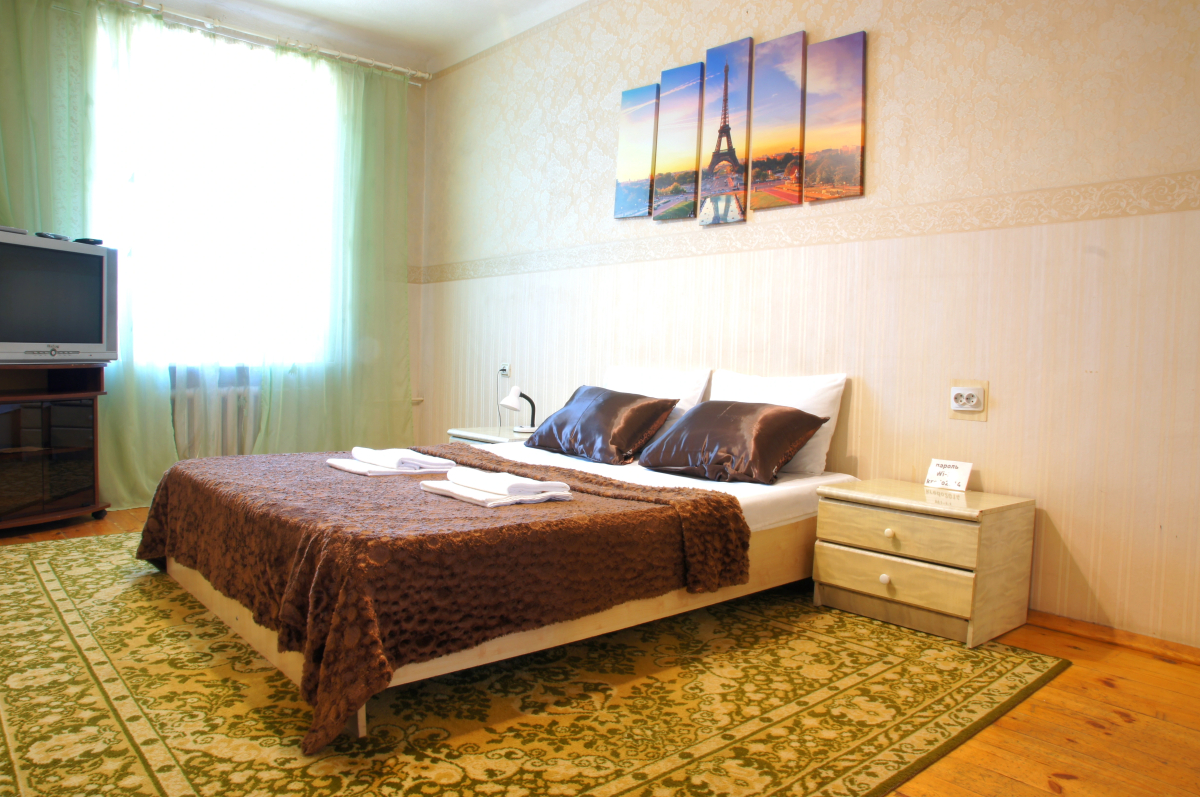 Двухкомнатные Апартаменты ЦЕНТР ГОРОДА Интернациональная 92