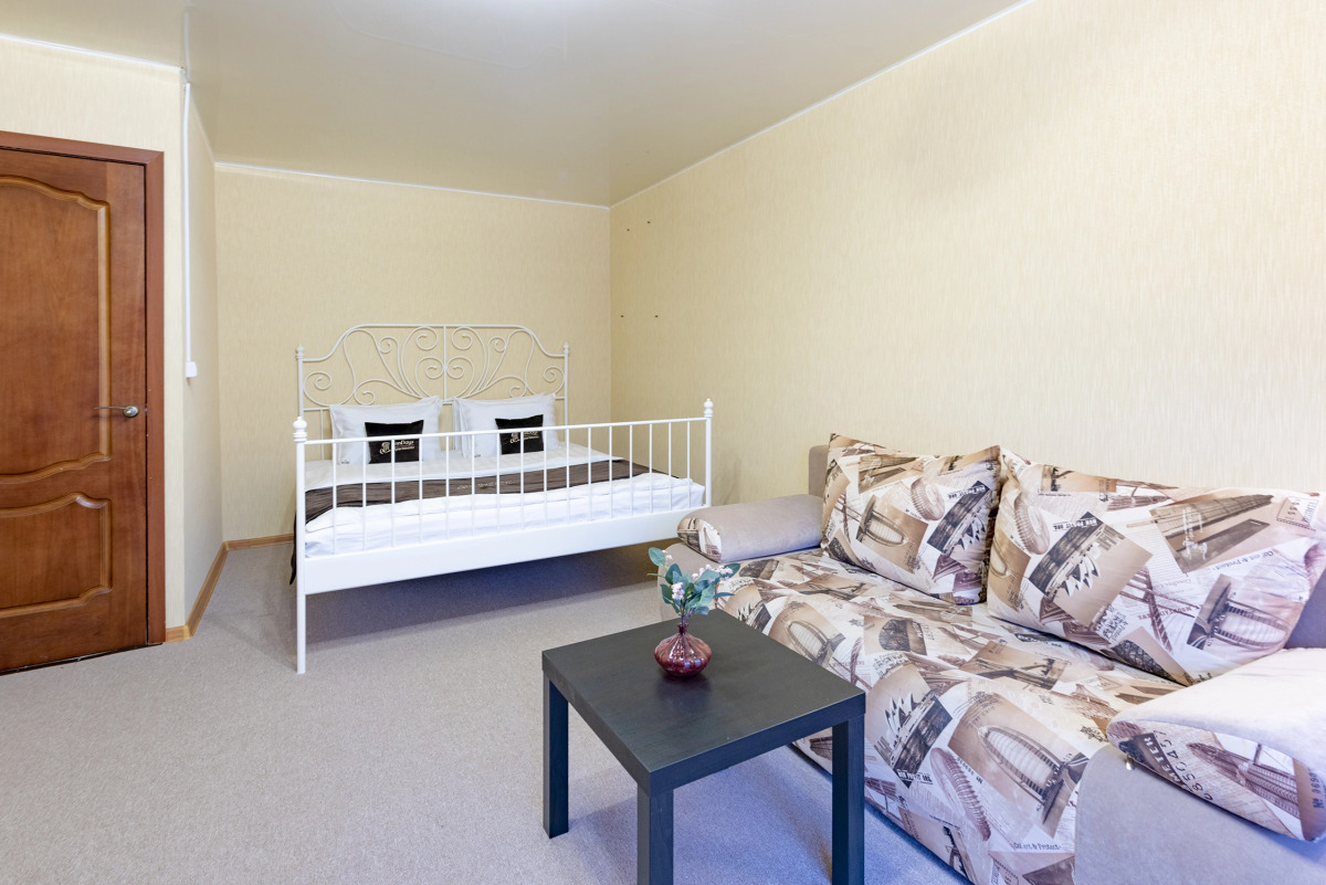 Апартаменты Inndays on Varshavskaya