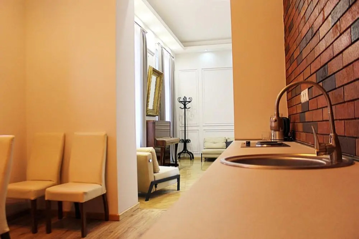 Отель Old Tbilisi Rooms 38