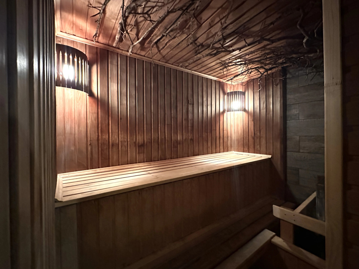 Отель Крылья